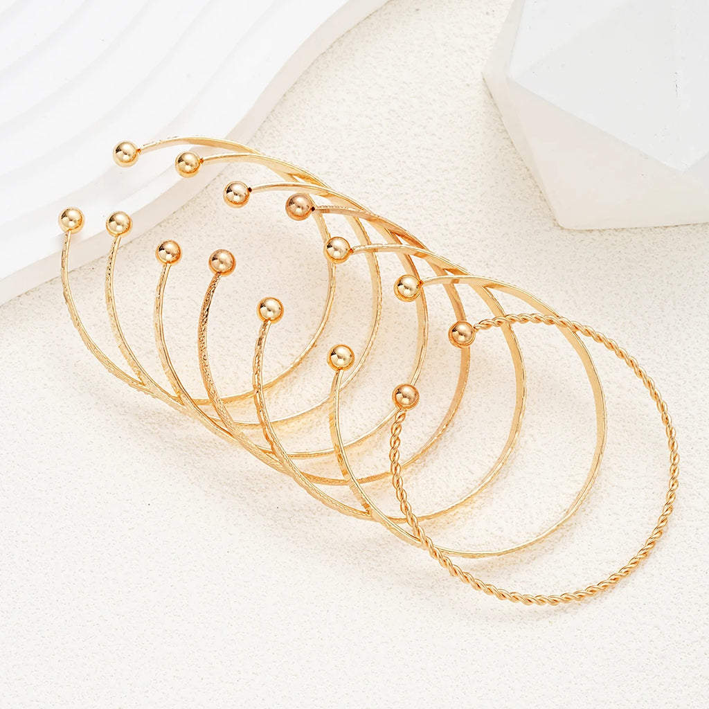 7-Piece Punk Gold Bangle Bracelet Set – Goth Heart Cuff Streetwear Jewelry