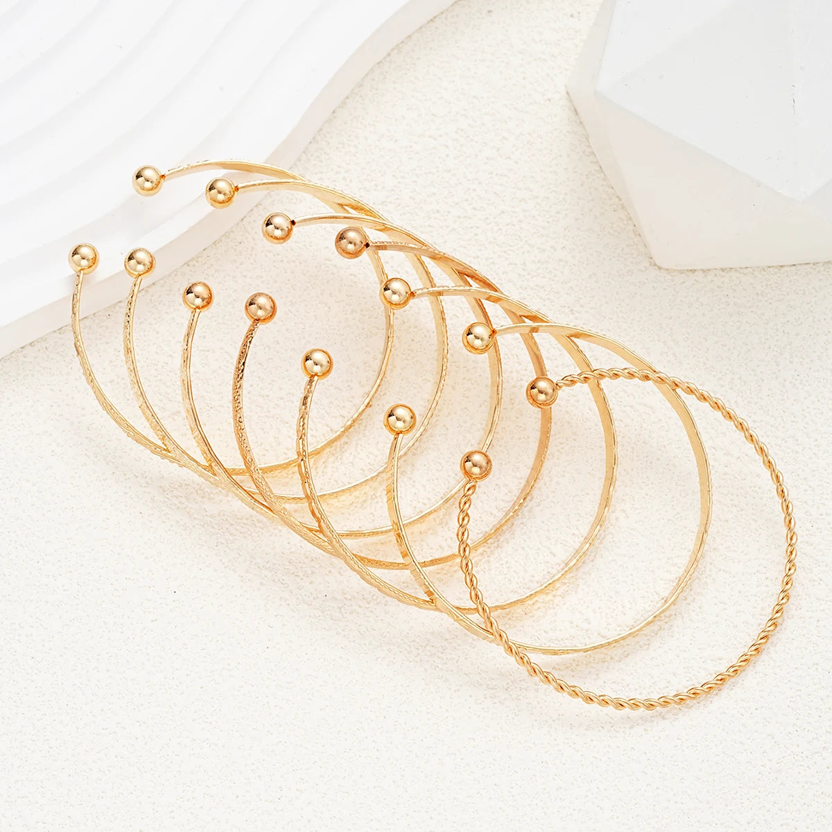 7-Piece Punk Gold Bangle Bracelet Set – Goth Heart Cuff Streetwear Jewelry