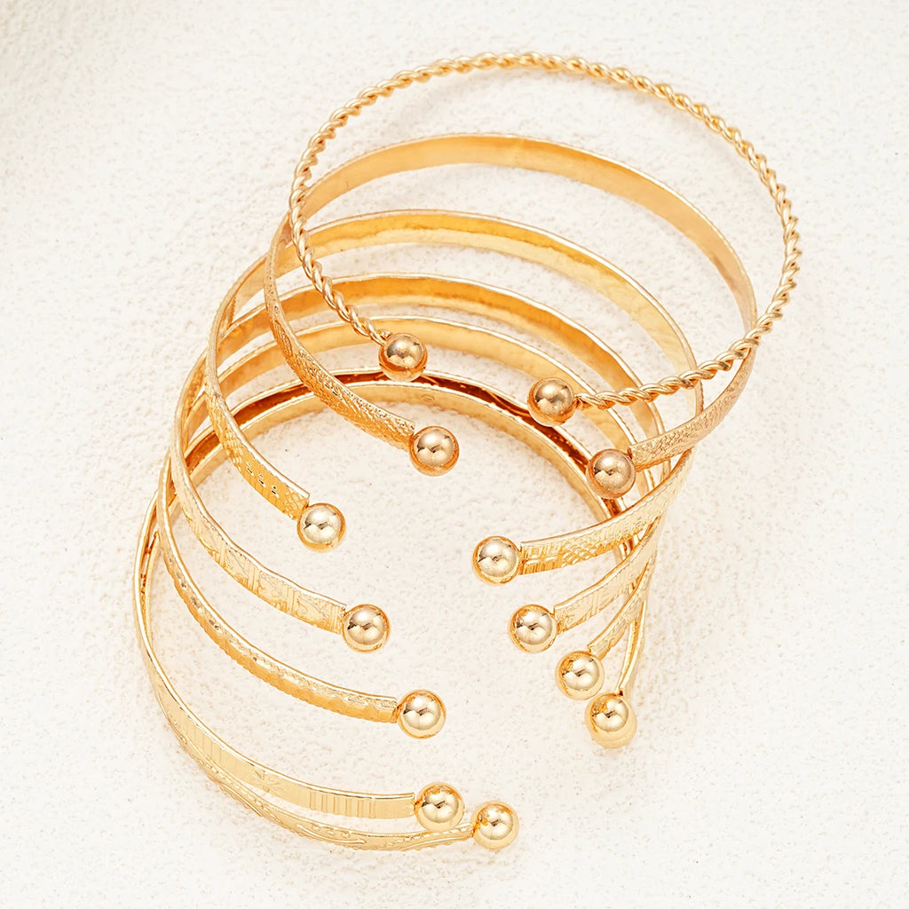 7-Piece Punk Gold Bangle Bracelet Set – Goth Heart Cuff Streetwear Jewelry