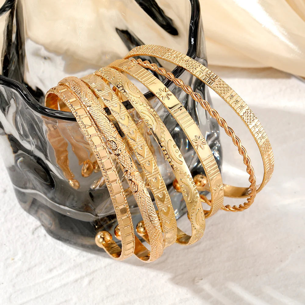7-Piece Punk Gold Bangle Bracelet Set – Goth Heart Cuff Streetwear Jewelry