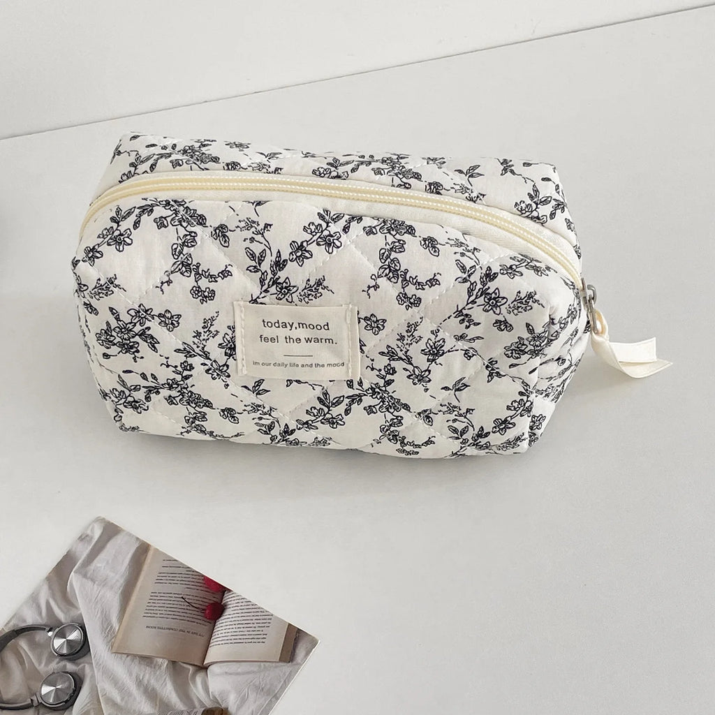 Black Floral Quilted Makeup Tote Bag – Travel Cosmetic Handbag Organizer