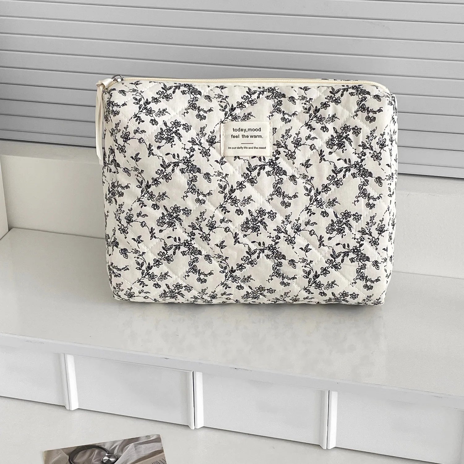 Black Floral Quilted Makeup Tote Bag – Travel Cosmetic Handbag Organizer